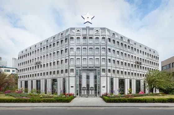 Dior Seongsu building with a star on its silver mesh facade